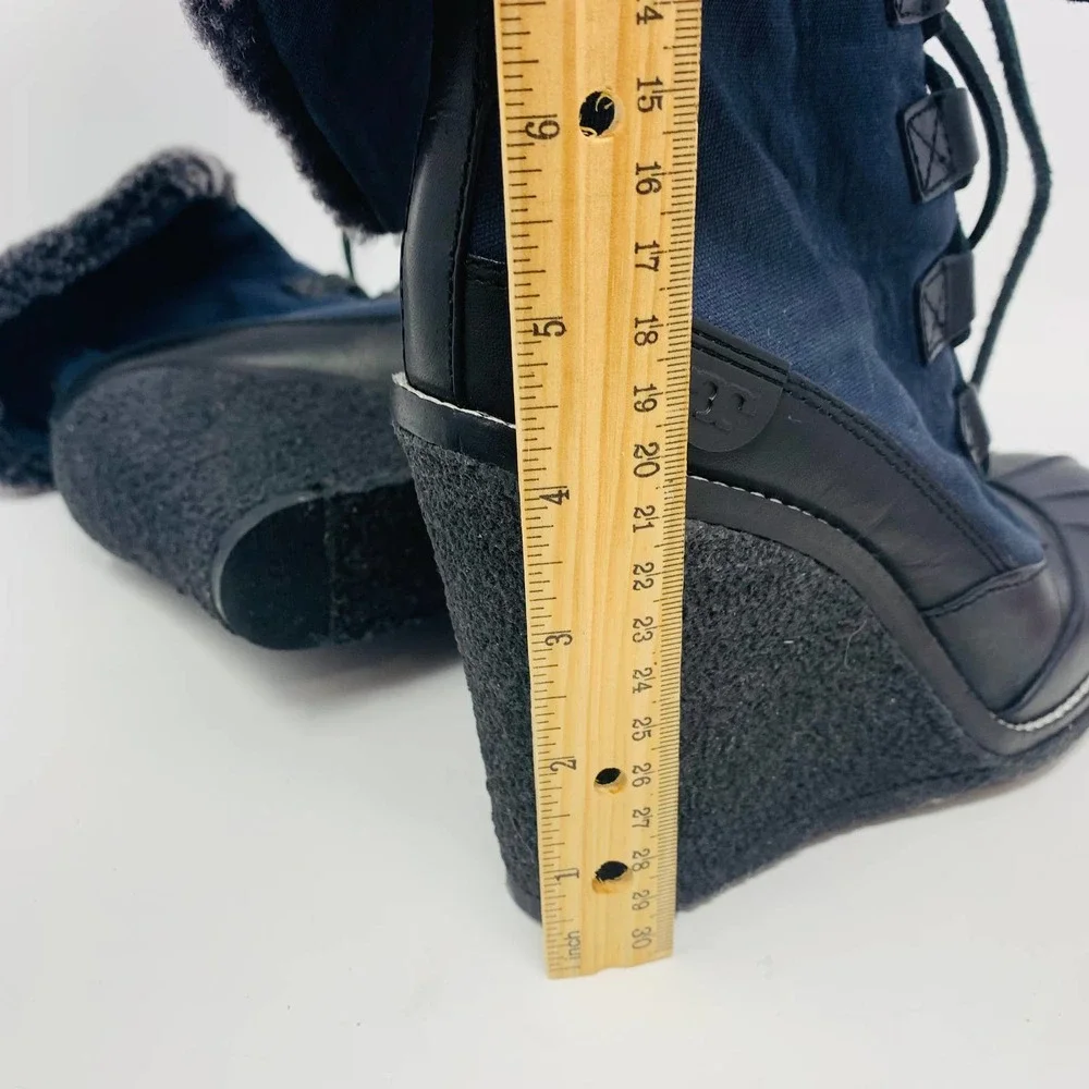 TORY BURCH Fairfax Shearling-Lined Wedge Boot, Black/Washed Navy, size 7 - Picture 10 of 12